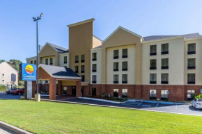  Comfort Inn & Suites Dalton  Долтон